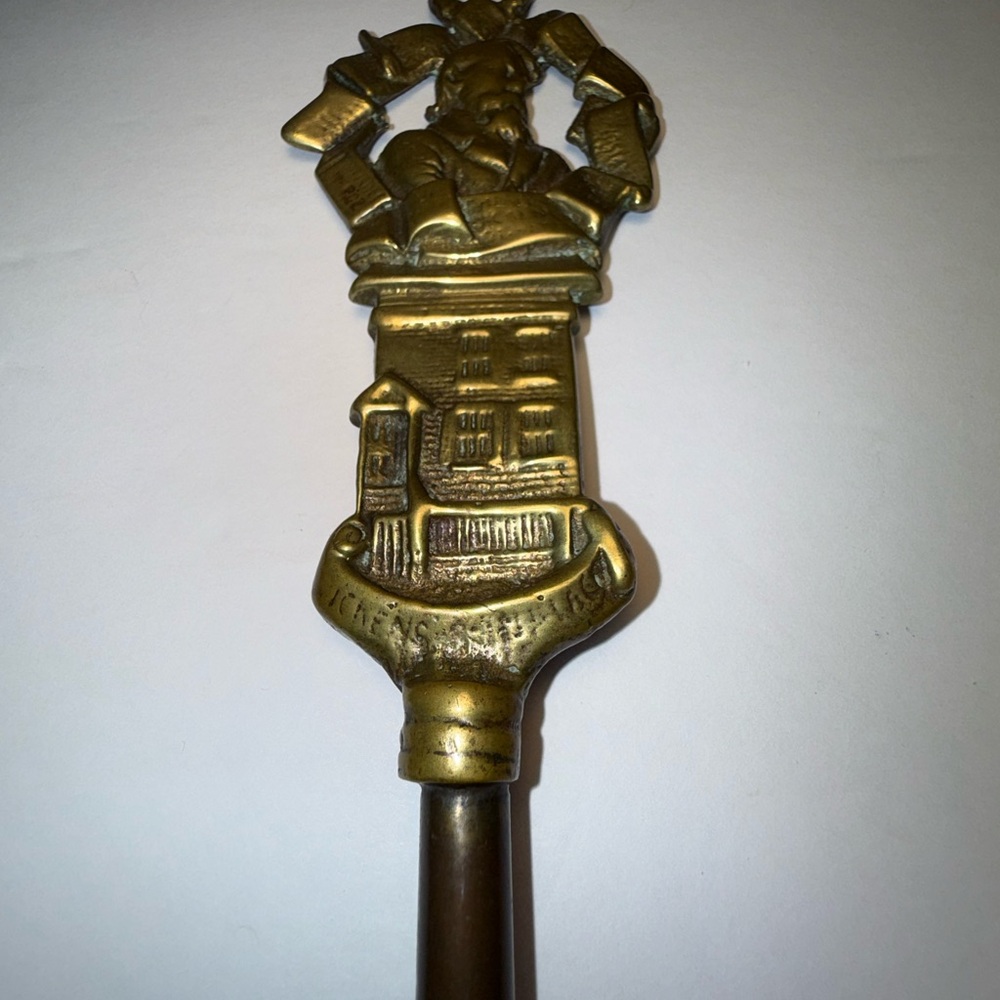 Vintage English Solid Brass Toasting Fork with Man and Building - Picture 5 of 12